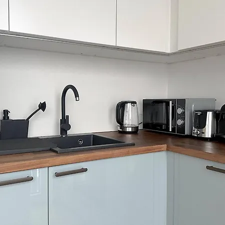 Spacious Work-focused In 3 * Praha
